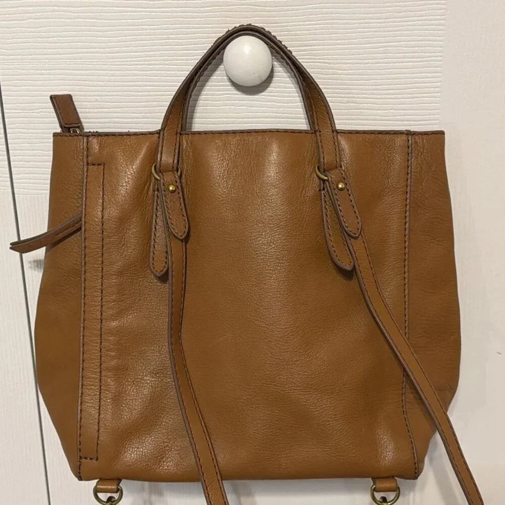 Fossil Camilla Brown Leather Convertible Adjustable Crossbody Purse Bag Backpack - Picture 3 of 11